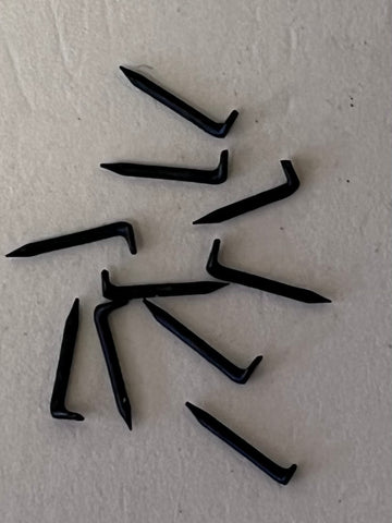 Capo Nails for Banjo